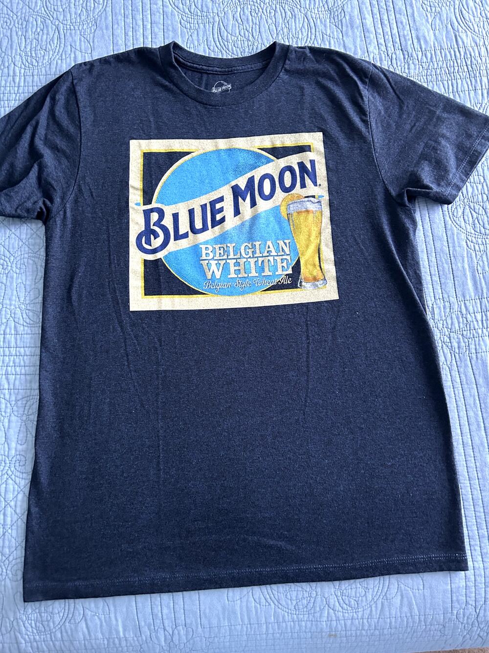 Men Blue Moon Shirt Size Medium Pre Owned